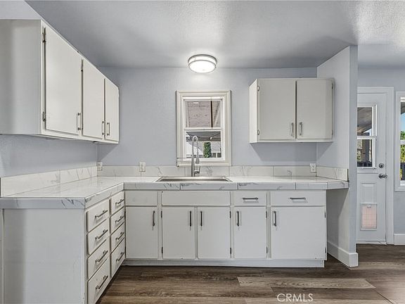 5th image of 4629 Hill Rd