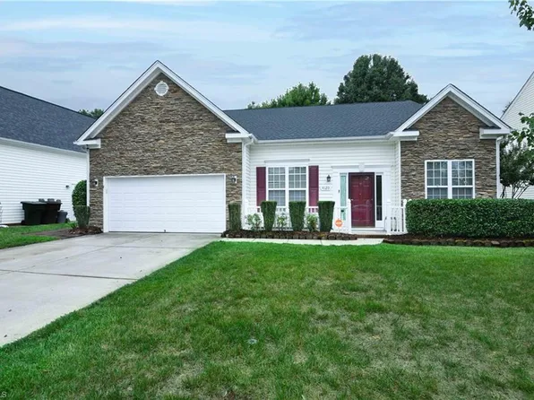 4120 Pepperbush Dr, Greensboro, NC 27405