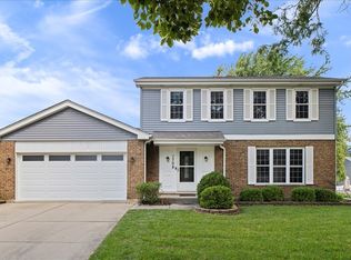 1708 White Pl, Downers Grove, IL 60516