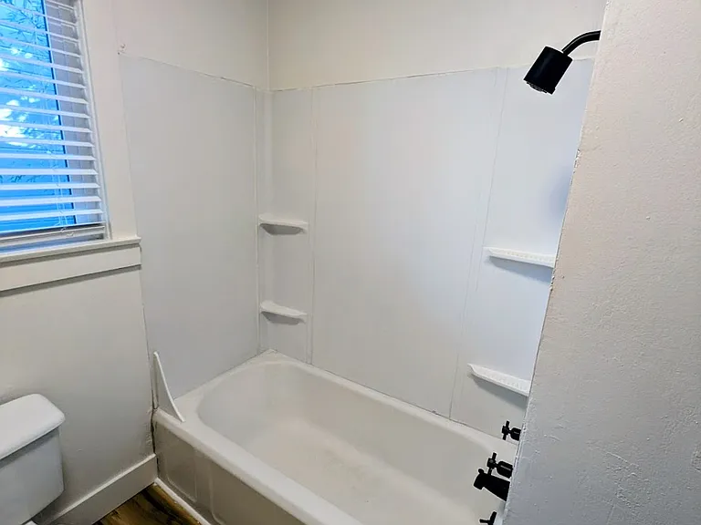 1267 Warner St — Photo 12