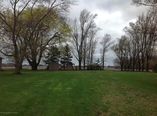 1835 N Dietz Rd, Webberville, MI 48892