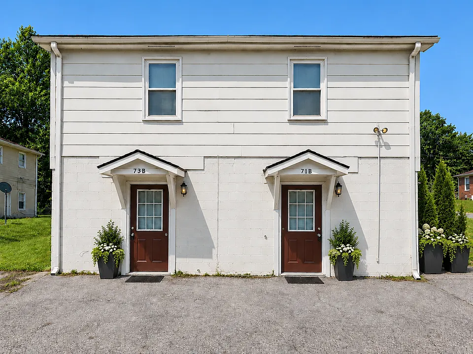 5971-5973 Peco Ln