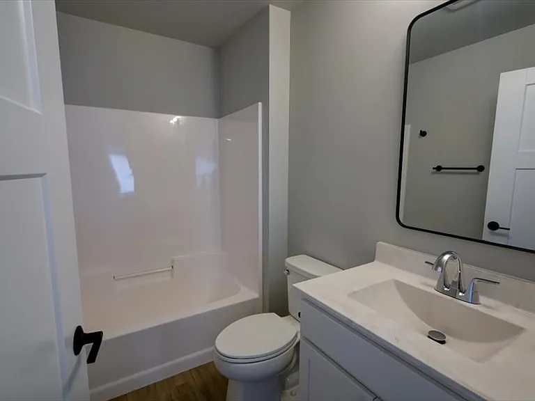 4880 Romaine Rd — Photo 23