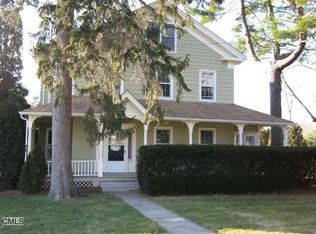 6447 Main St, Trumbull, CT 06611