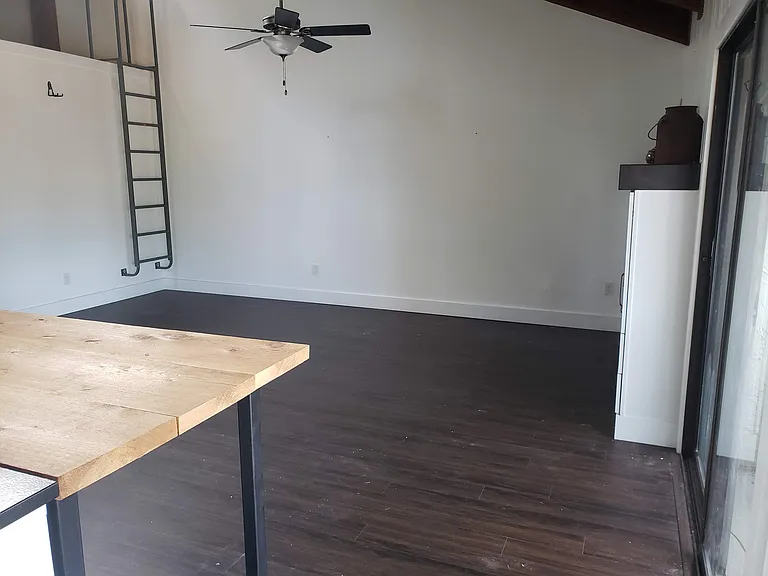 205 Fairway Dr — Photo 9