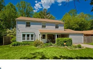 115 Plumtree Ln, Willingboro, NJ
