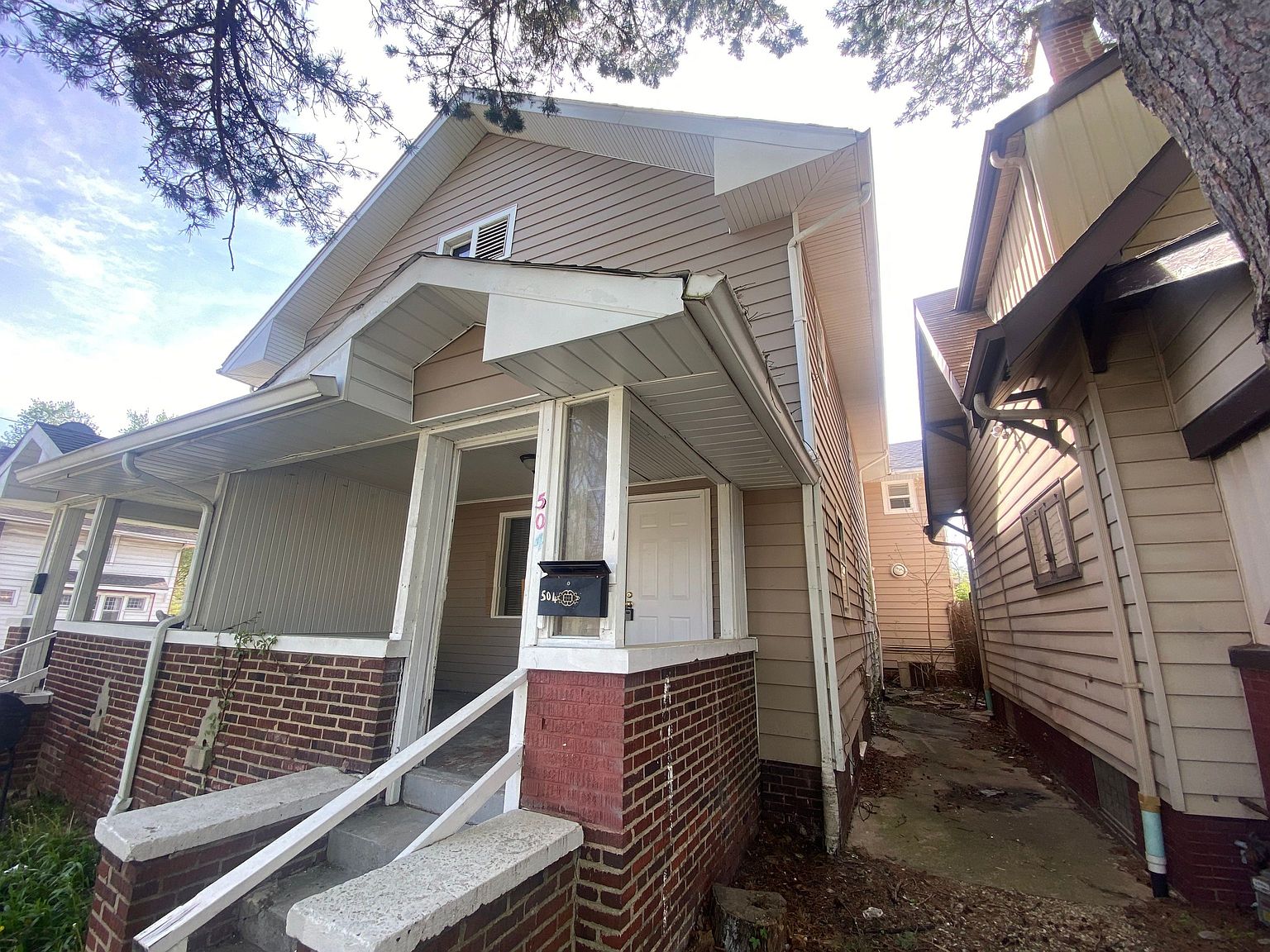 504 N Dequincy St, Indianapolis, IN 46201 Zillow