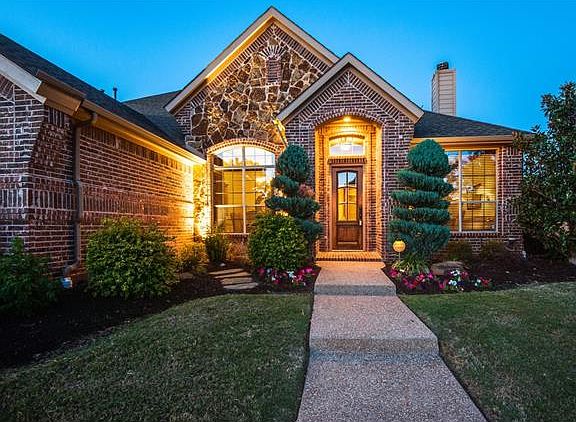 4th image of 909 Homestead Dr