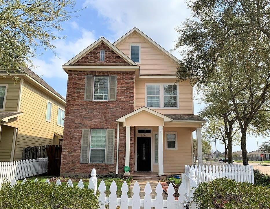 1st image of 7143 Sun Village Dr