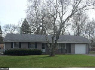 8101 32nd Ave N, Crystal, MN 55427