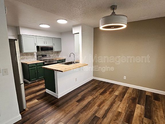 3rd image of 2044 W 101st Ave