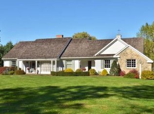 107 Main St, Southborough, MA 01772