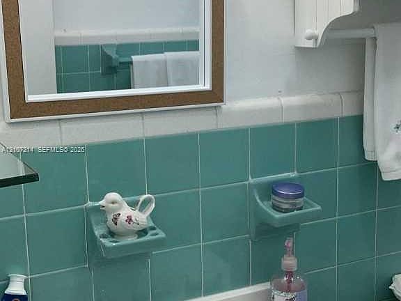 3rd image of 3181 SW 18th St APT 6