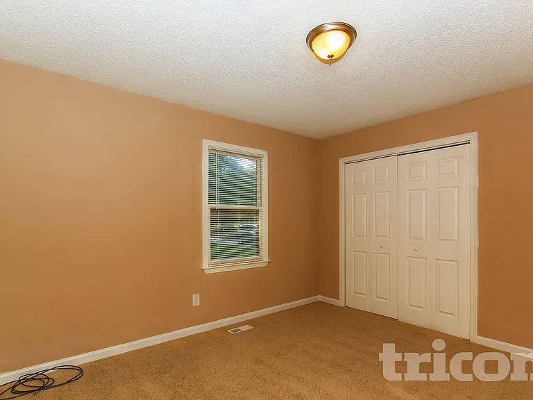 2965 Windcrest Dr — Photo 11