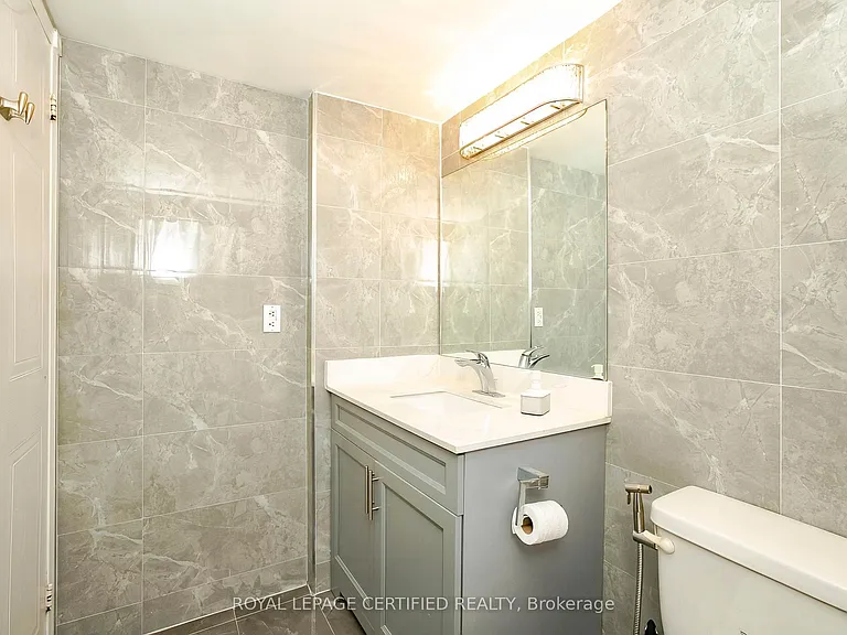 135 Hillcrest Ave #1605 — Photo 37