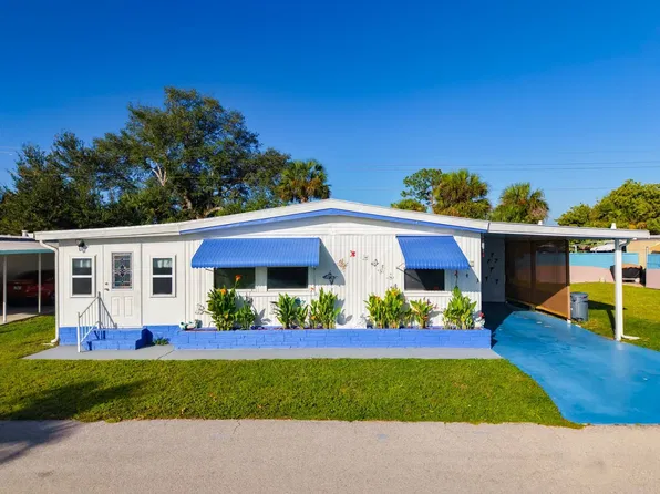 343 Hans Brinker St, North Fort Myers, FL 33903