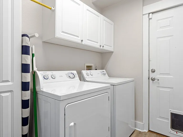 Laundry Room Cabinet