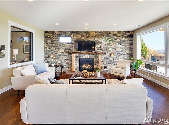 4th image of 7516 Avalon Heights Way