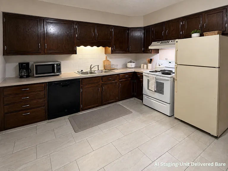 2443 Echo Valley Dr #2443 — Photo 4