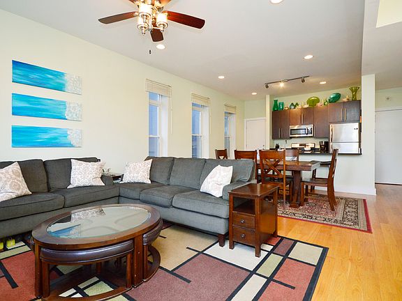 3rd image of 2228 N Hamilton Ave APT 1F