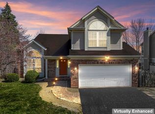 1797 Copperfield Ln, Crystal Lake, IL