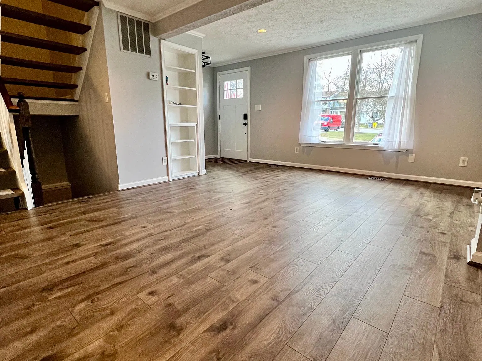 3627 Dorshire Ct — Photo 3