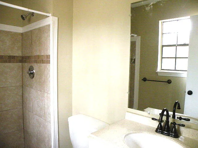 4443 Shadowood Dr — Photo 16
