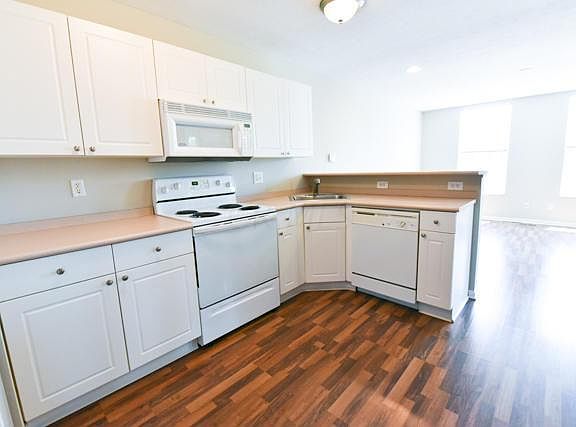 2nd image of 7044 Monarchos Dr