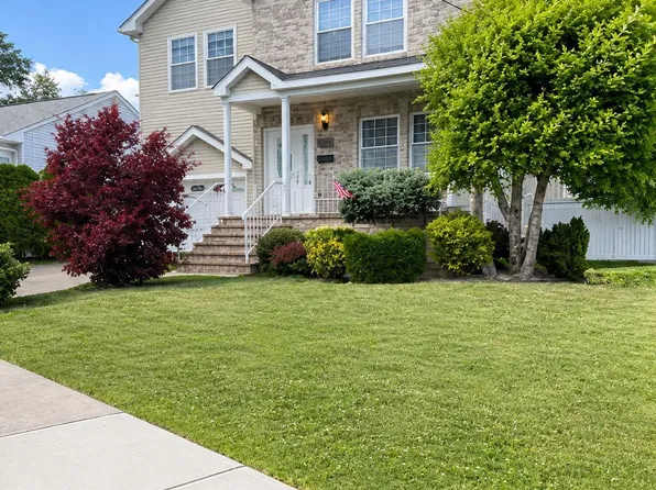 402 Thomas St, Perth Amboy, NJ 08861