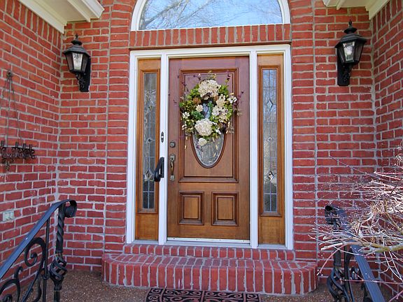 3rd image of 435 Harpeth Meadows Dr
