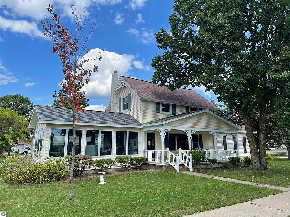 410 W State St, Mancelona, MI 49659 Zillow