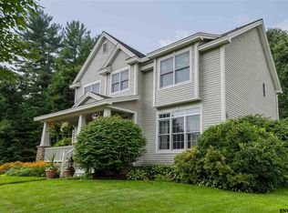 30 Tyler Dr, Saratoga Springs, NY 12866