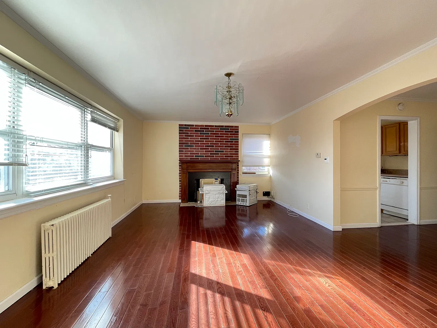 Linden St, Great Neck — Photo 4