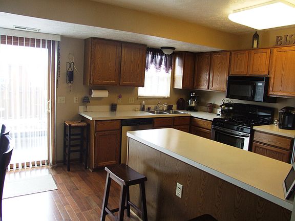 KITCHEN/BBAR OCEAN REEF