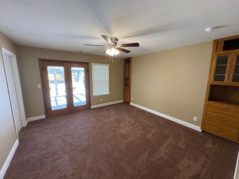 2322 E Vassar Dr — Photo 12