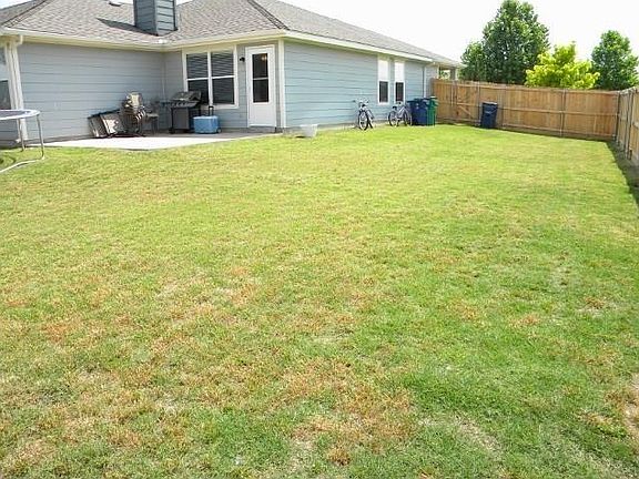 5th image of 2401 Abraham Lincoln Dr
