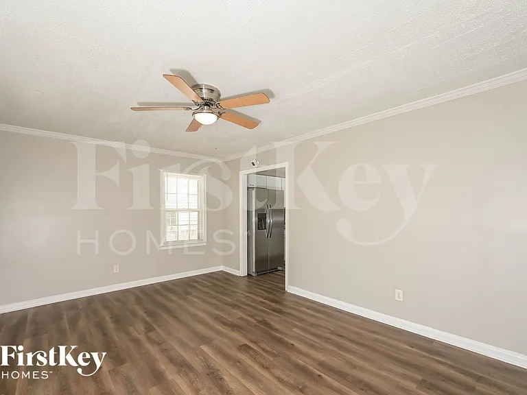 2668 Hood Ave NW — Photo 2