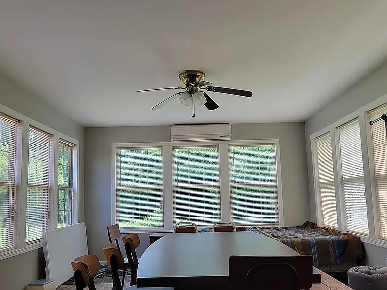 4904 Holmes Ave NW — Photo 3