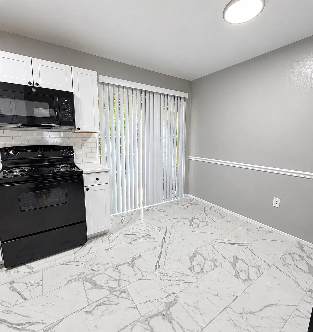 2 bed, $1,295 — Photo 3