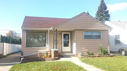 2015 S 86th St Photo 1