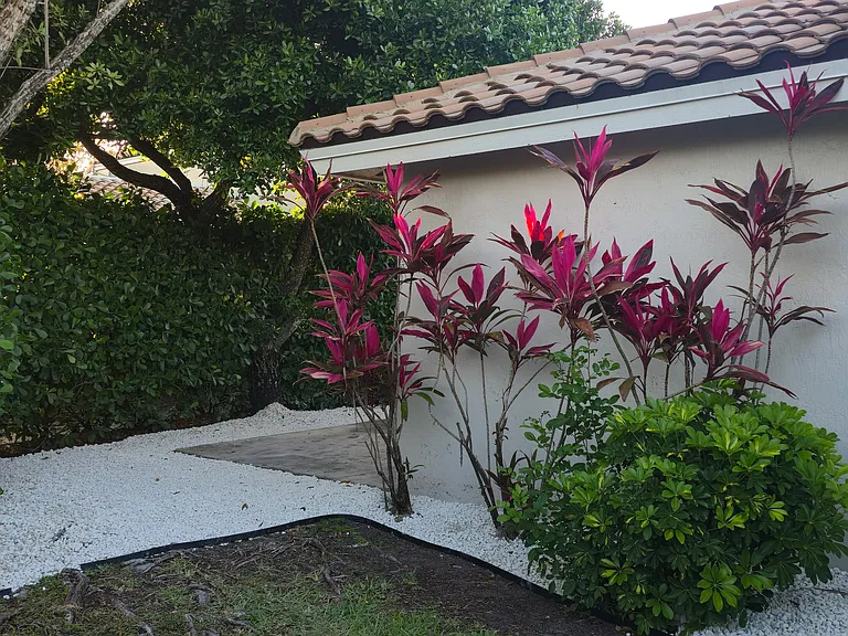 5612 NW 119th Way — Photo 8