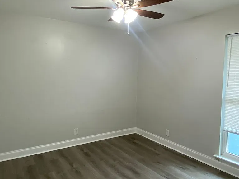 Villas At Alamo Heights — Photo 8