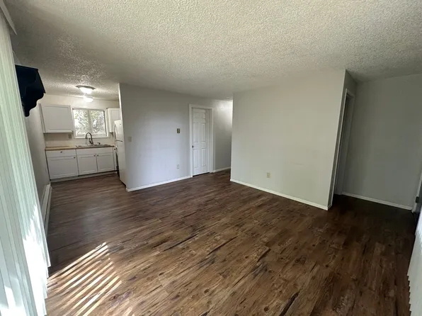 617 1/2 NW 3rd Dr, Pendleton, OR 97801