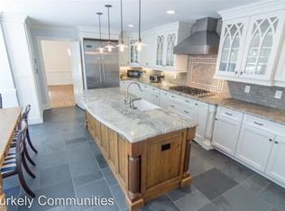 3213 Forsyth Dr, Greensboro, NC 27407