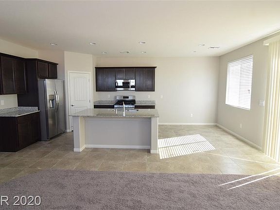 4th image of 9195 Black Diamond St
