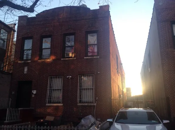494 E 96th St, Brooklyn, NY 11212
