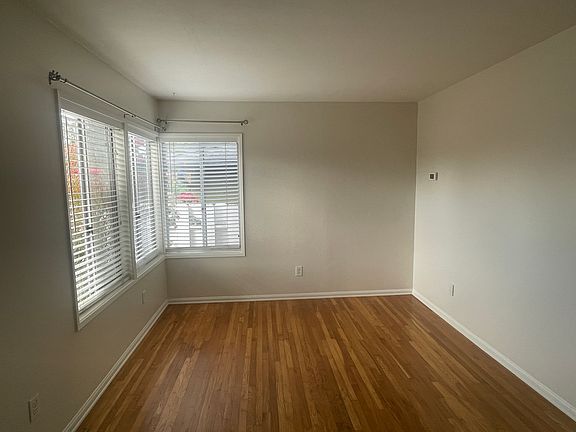5th image of 4116 Pepper Dr