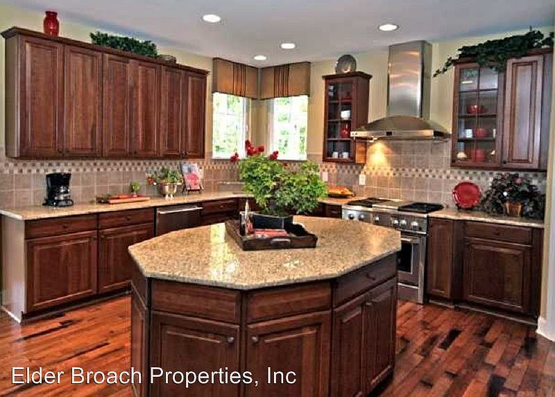 1st image of 9325 Stonebridge Way