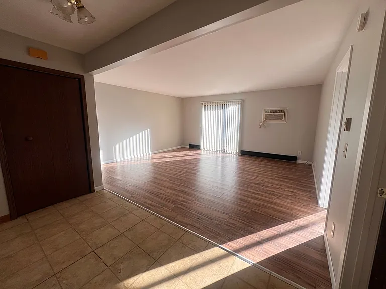 01816 - Clovernook 15547 — Photo 2
