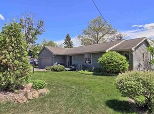 898 N West Silver Lake Rd, Traverse City, MI 49685